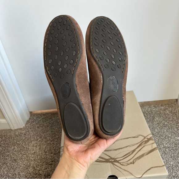 BOC Born Concepts Brown Suede Mid Calf Pull On Boots Bistro style, Size 7 - Picture 7 of 8